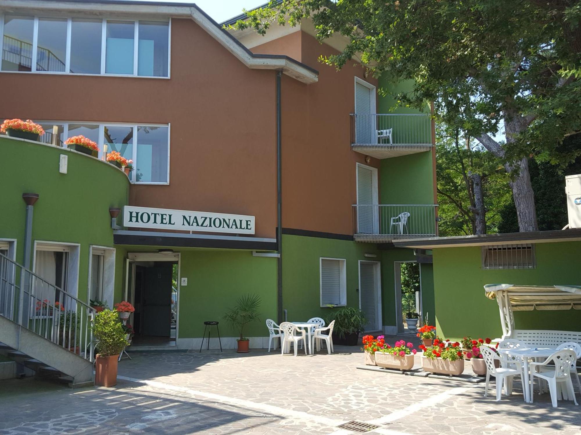 Hotel Nazionale Cervia Esterno foto