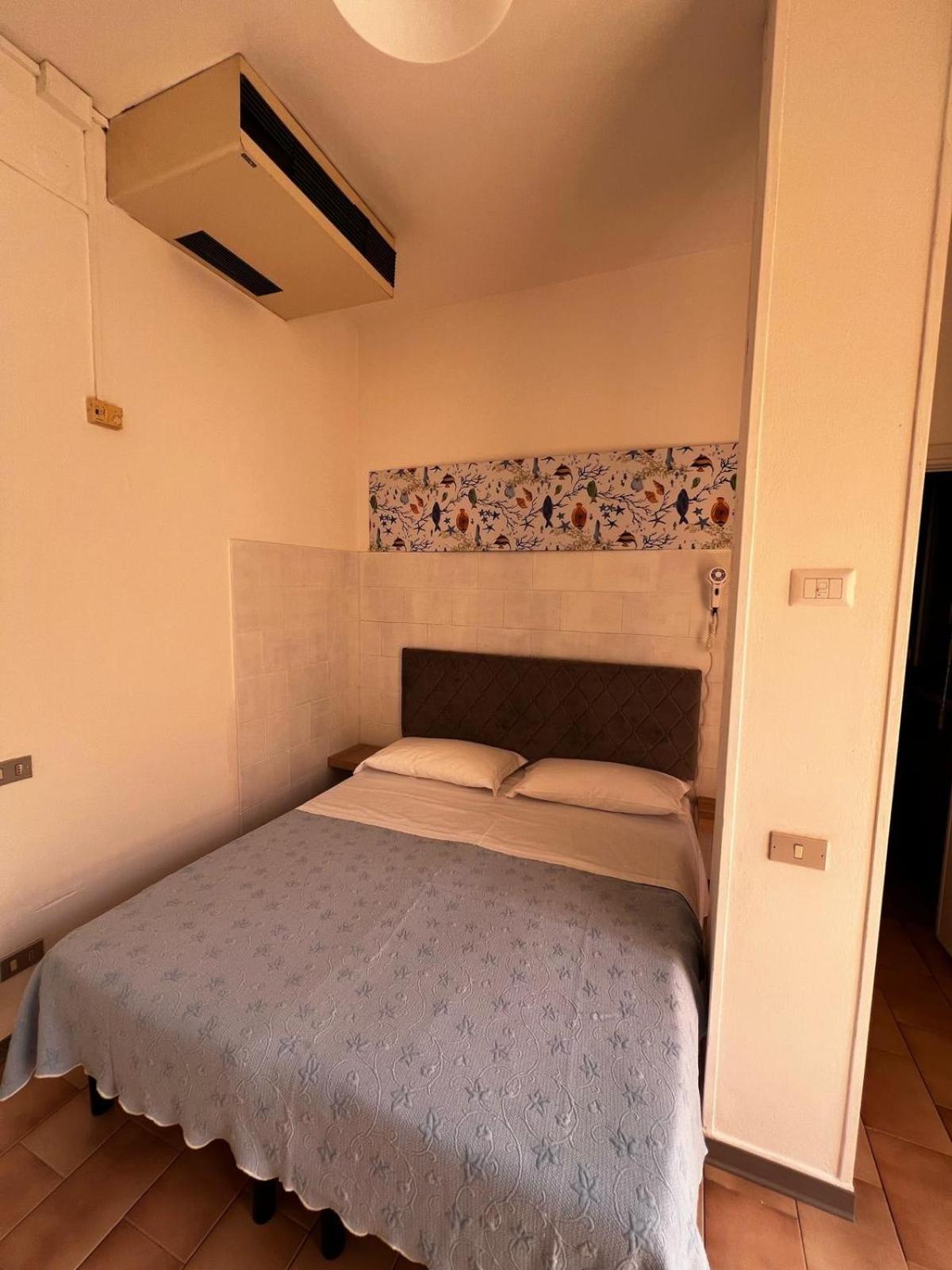 Hotel Nazionale Cervia Esterno foto